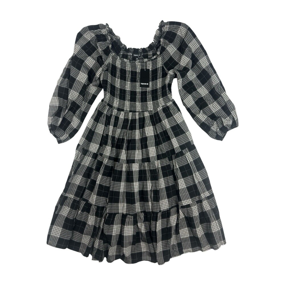 NWT Torrid Plaid Smocked Midi Dress Size 00 M/L Black White Cottagecore - Picture 2 of 7